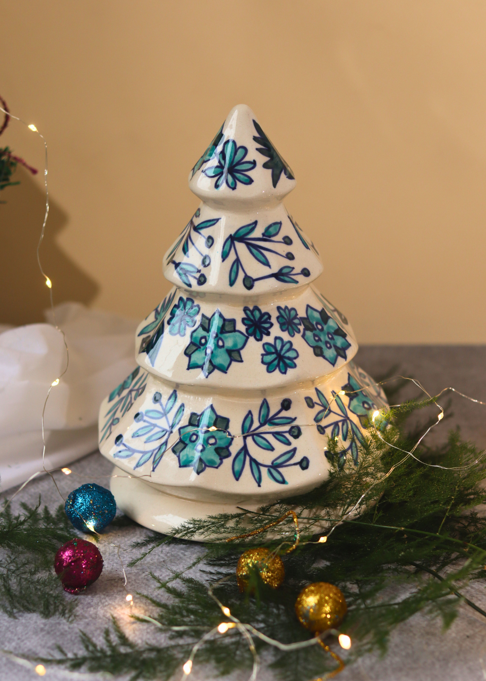 Decorative ceramic snow white christmas tree  