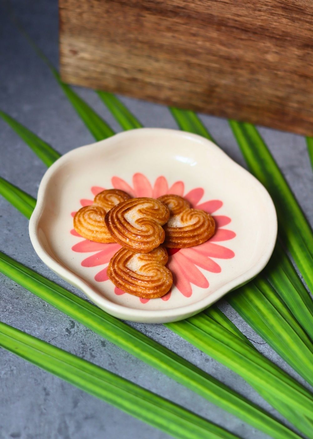 Flower Handmade Dessert Plate made by ceramic