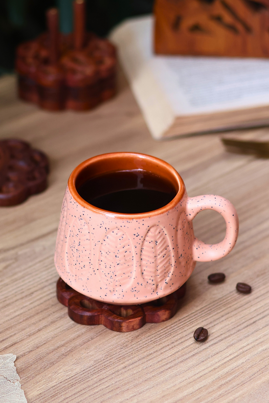 Leaf design coffee mug 