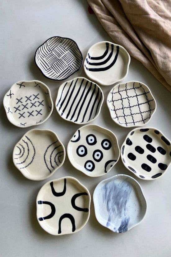 handmade Set of 10 Black & White Dessert Plate (for the price of 7)