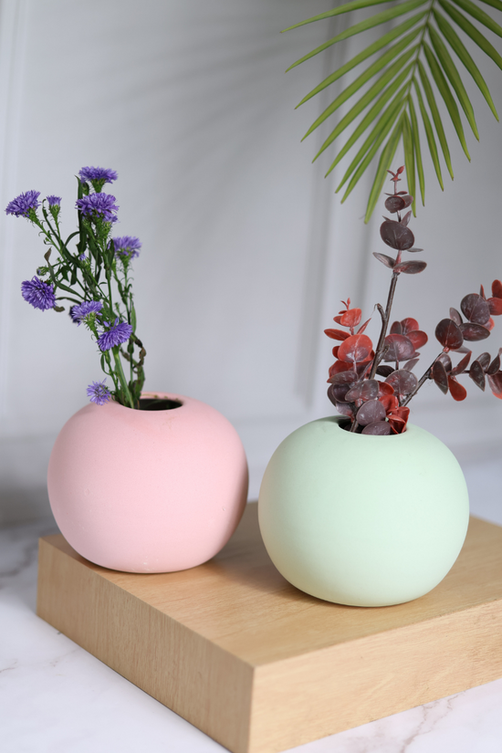 Round Planters - Baby Pink & Light Green