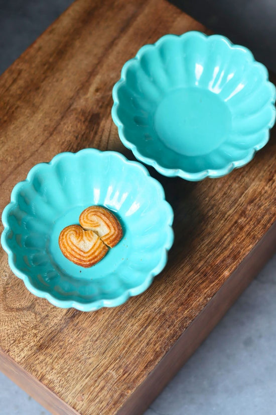 Sky blue ice cream bowl with premium quality material