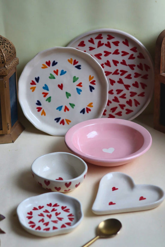 Set of 6 Love on the Table Combo (for the price of 5) made with premium quality material