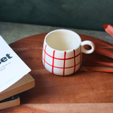 Ceramic coffee mug white & red