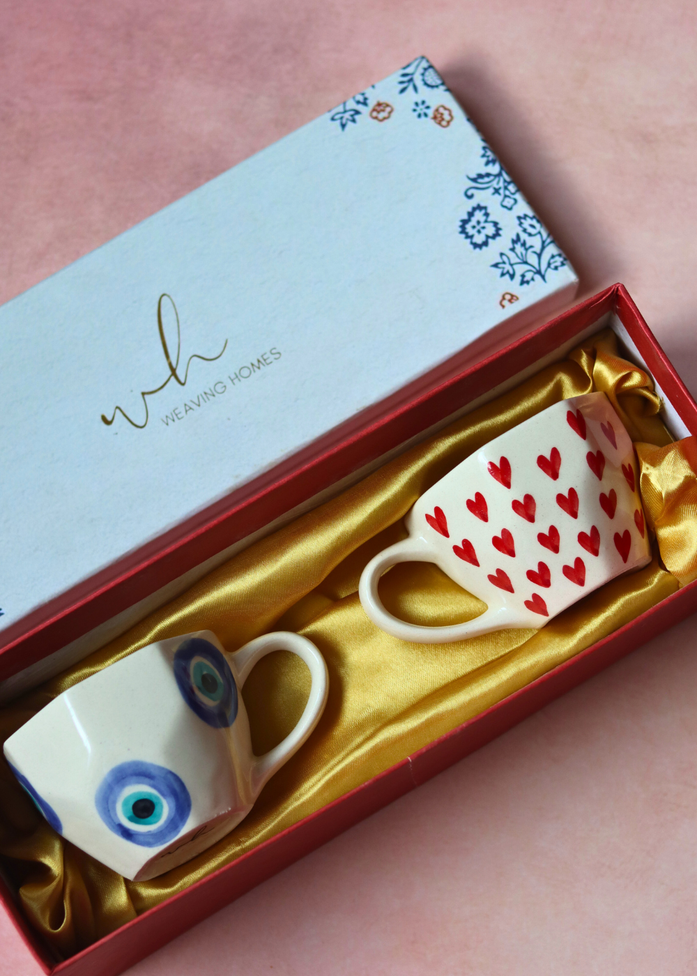 Ceramic coffee mugs in gift box 