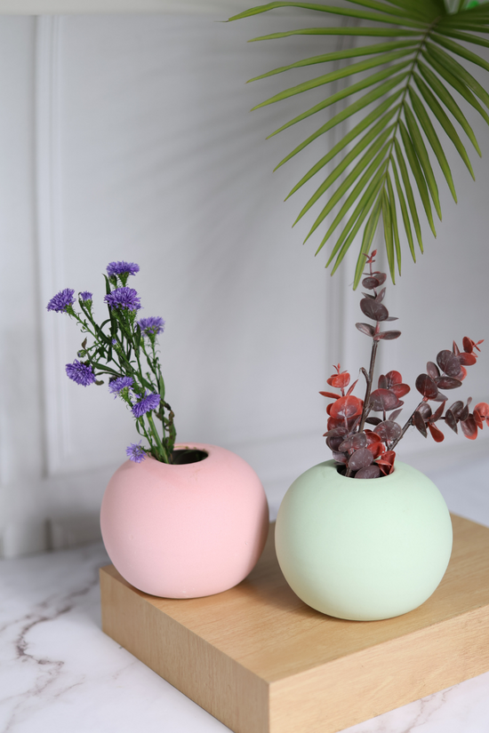 Round Planters - Baby Pink & Light Green
