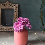 Peachy dream flower pot with flowers 