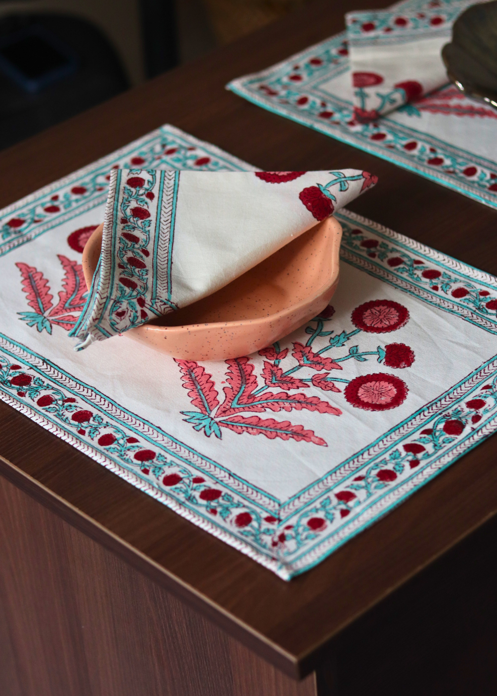Flower table mat & napkin