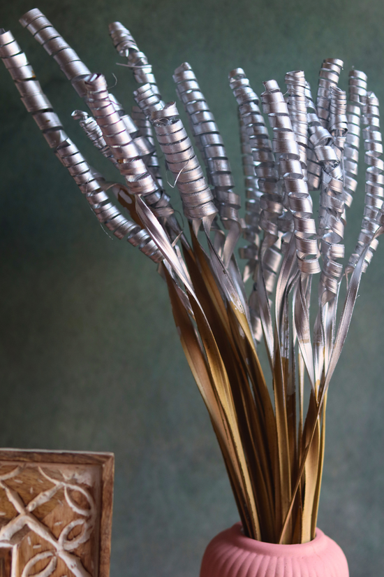 handmade bunch with silver color