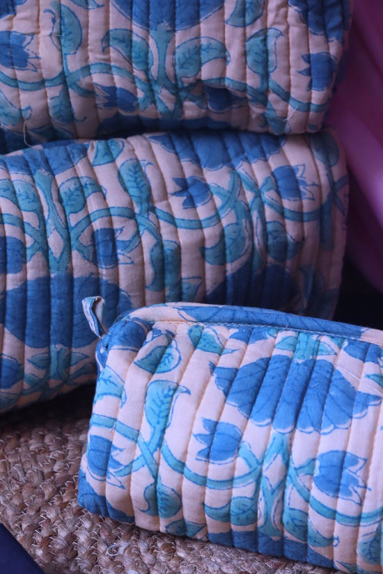 Aqua Magic Toiletry Bag - Set of 3 made by cotton