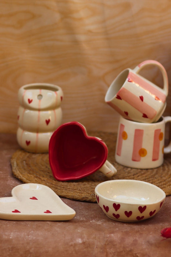 Set of 6 Treat & Sweet Mugs (for the price of 5)