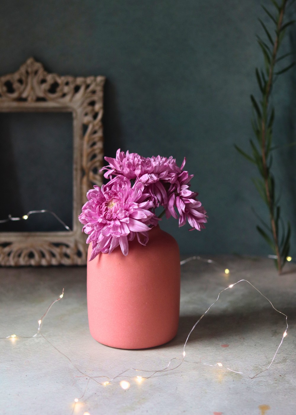 Stunning ceramic peach flower vase 