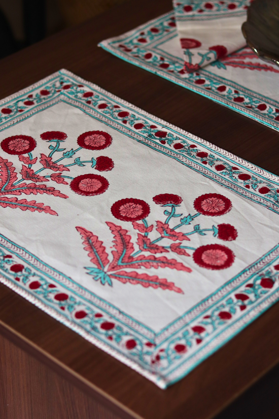 Table mat & napkin on table