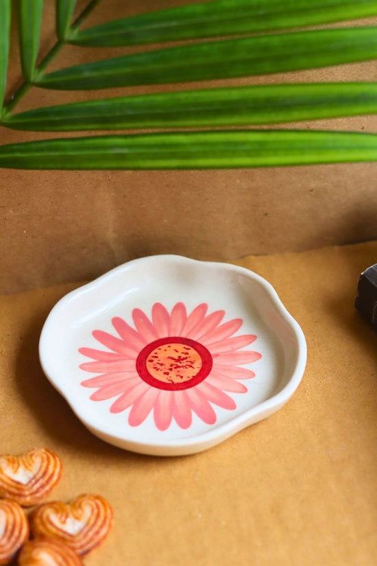 Flower Handmade Dessert Plate with premium quality material