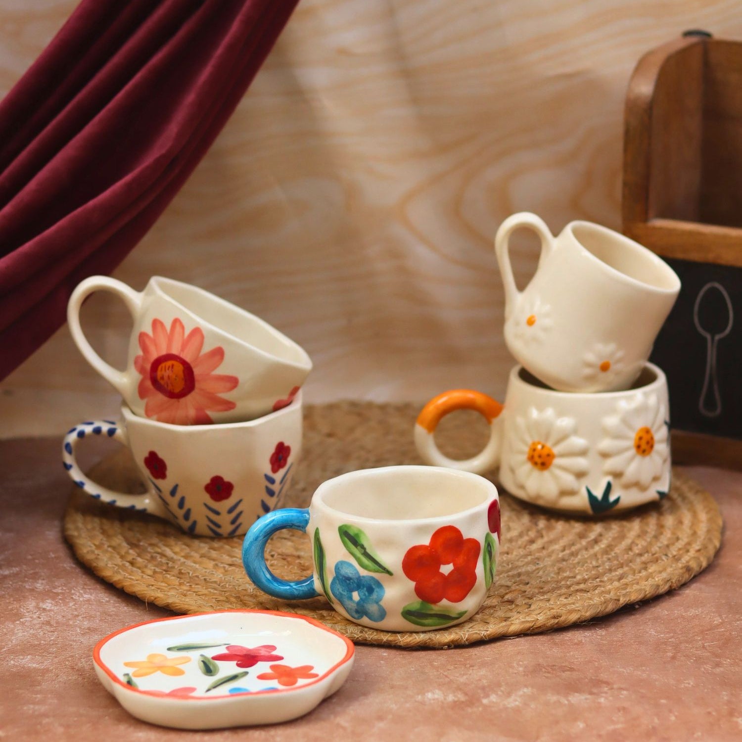 handmade Set of 6 Elegant Mugs Combo (for the price of 5)