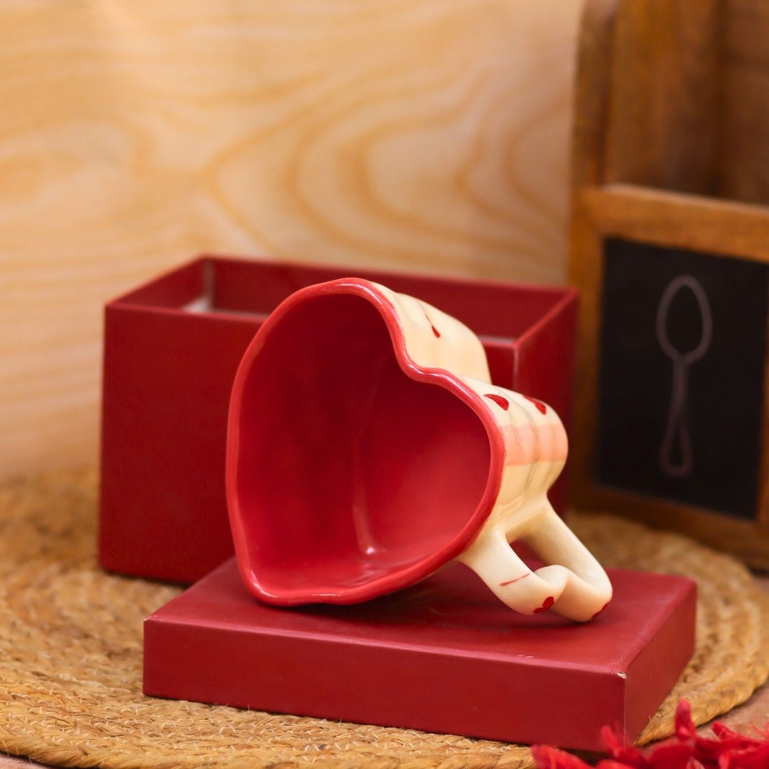 Striped Heart Shaped Mug in a Gift Box made by ceramic