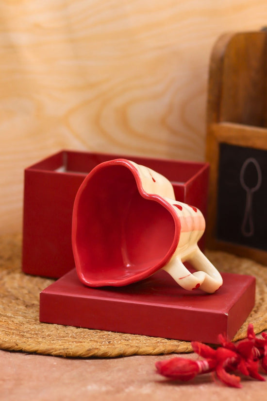 Striped Heart Shaped Mug in a Gift Box made by ceramic