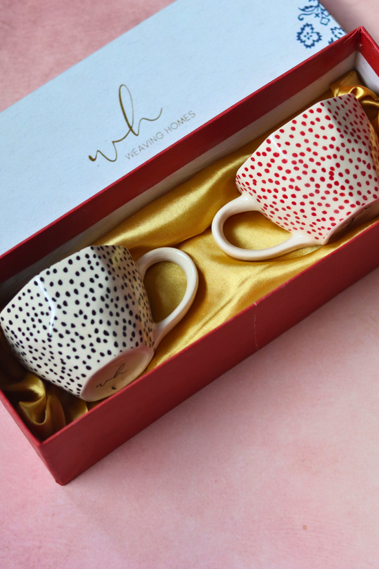 Two stunning coffee mugs in a gift box