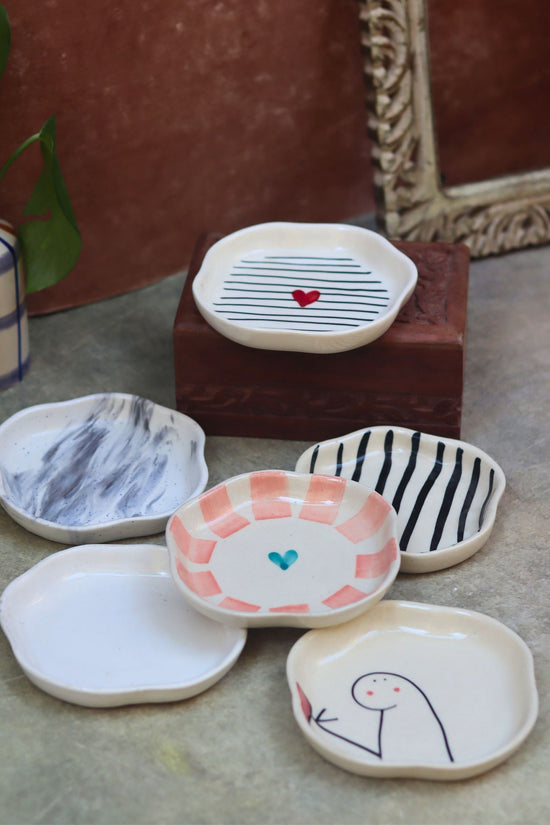 Set of 6 Dessert Plate (for the price of 5)