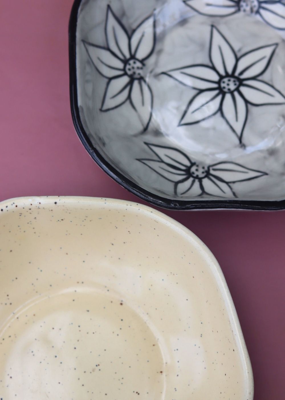 Set of 2 - Basic Creamy & Grey Daisy Curry Bowl Combo with premium quality material