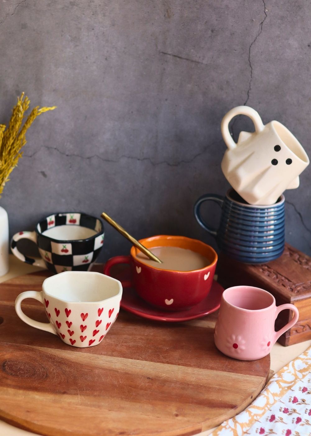 Buy 5 Bestselling Cute Mugs & Get a mug & saucer FREE made by ceramic