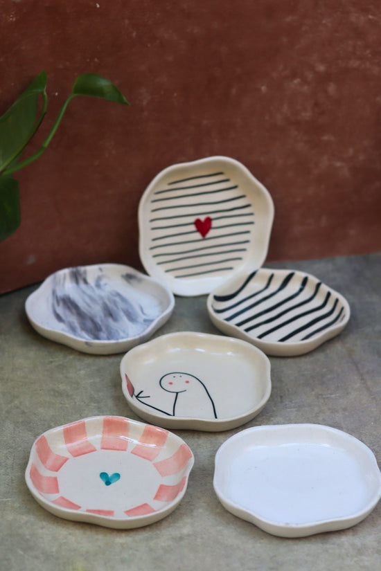 Set of 6 Dessert Plate (for the price of 5)