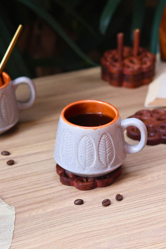 Mellow grey serene leaf mug with tea