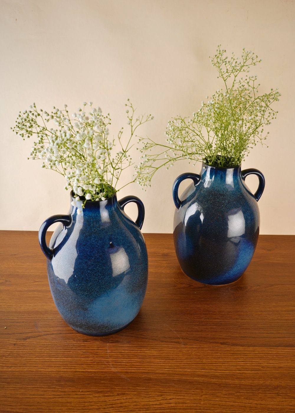 royal blue statement vase made by ceramic 