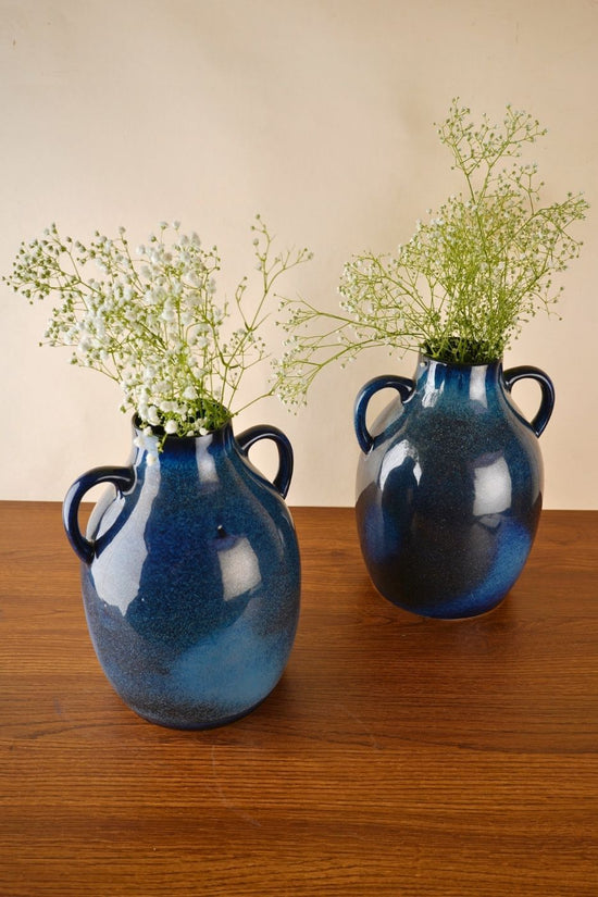 royal blue statement vase made by ceramic 