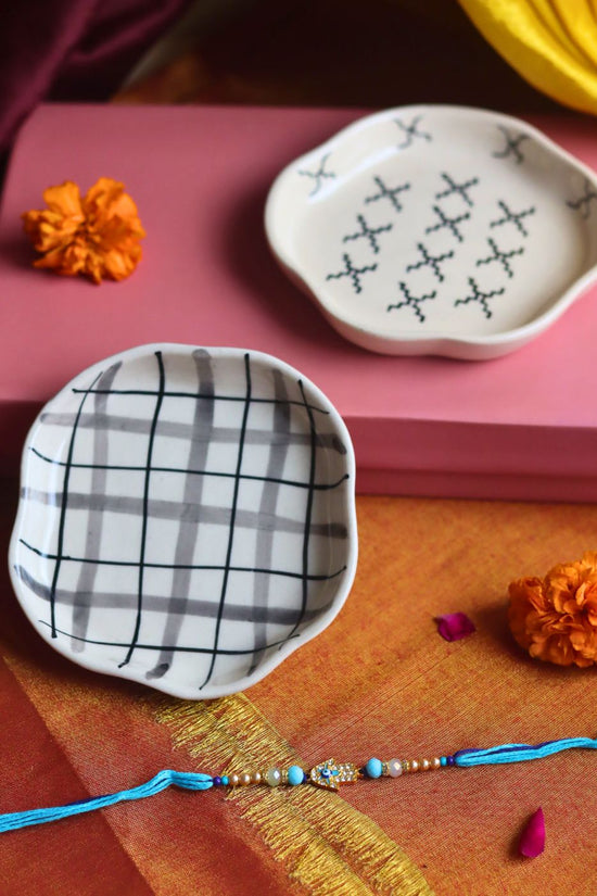 Crosses & Checks Handmade Dessert plate Rakhi Gift box handmade in India