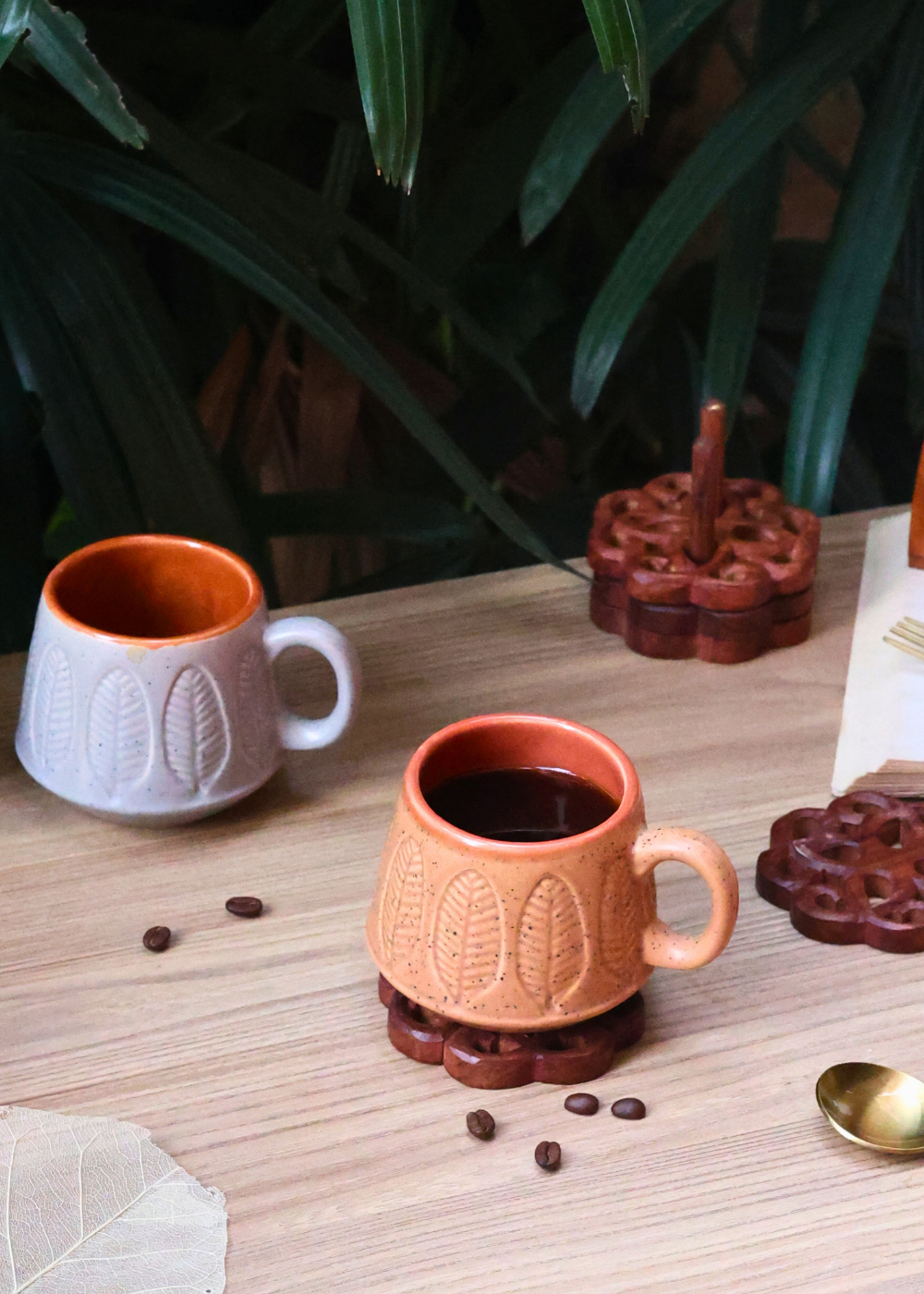 brown & grey serene leaf coffee mug made by ceramic 