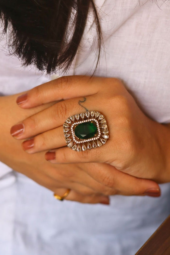 Emerald Green Ring with premium quality material