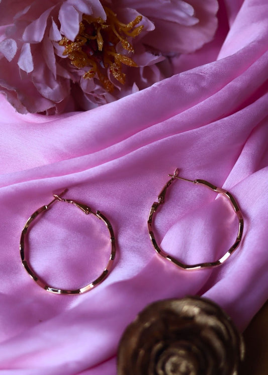Waterproof Twisted hoops - small