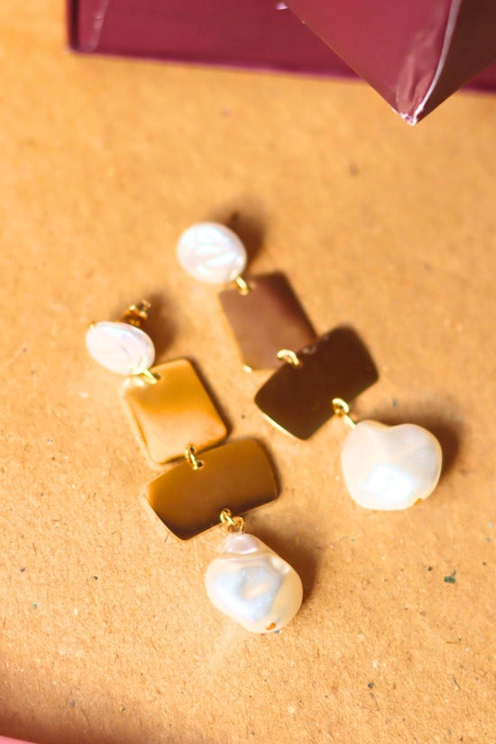 waterproof Dangling Pearl Earrings 