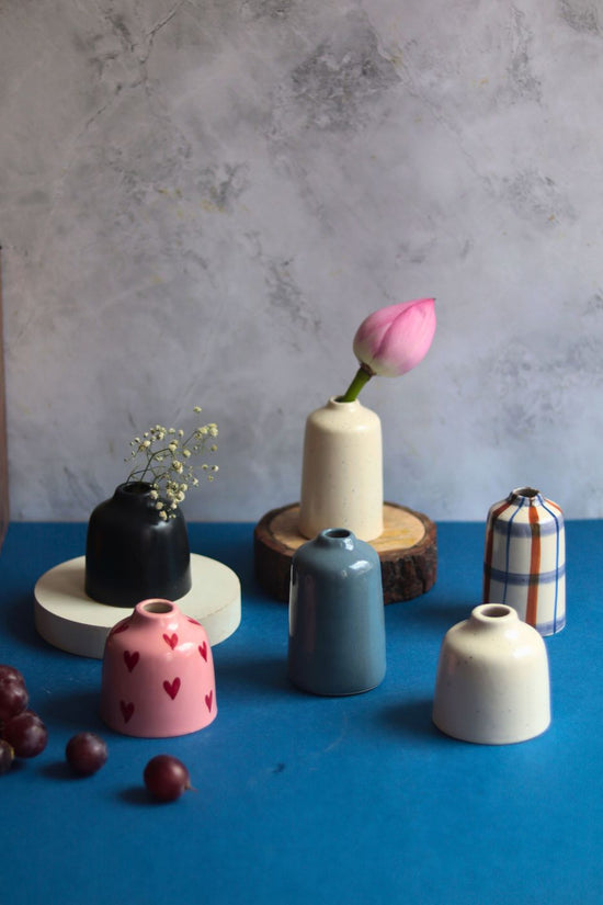 Set of 6 Bud Vases (for the price of 5) made by ceramic