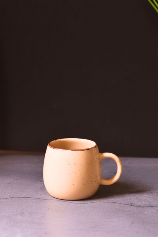 Handmade Ivory Ovule Shape Tea Cup