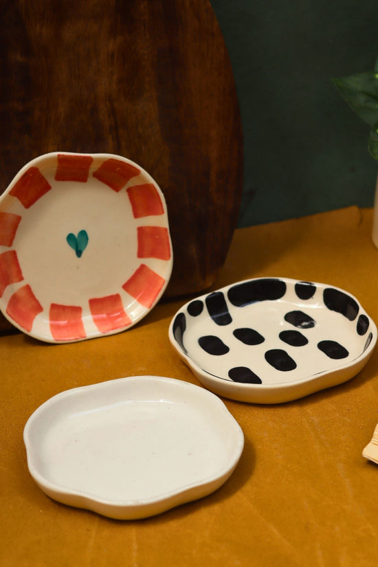 Black blocks, White & Striped heart Handmade Dessert Plate - Set of 3 made by ceramic