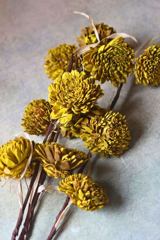 Dried natural flower bunch yellow color