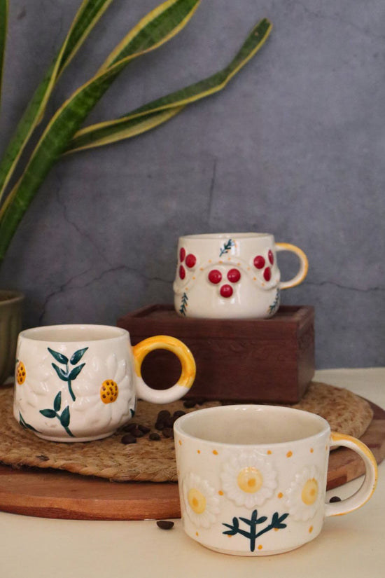 handmade daisy, sunflower & tulip mugs set'