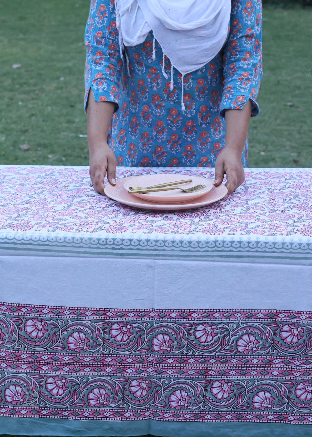 Soft cotton table cloth handmade 