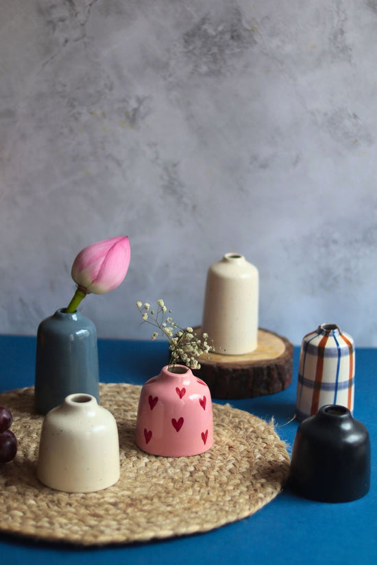 Set of 6 Bud Vases (for the price of 5) made by ceramic