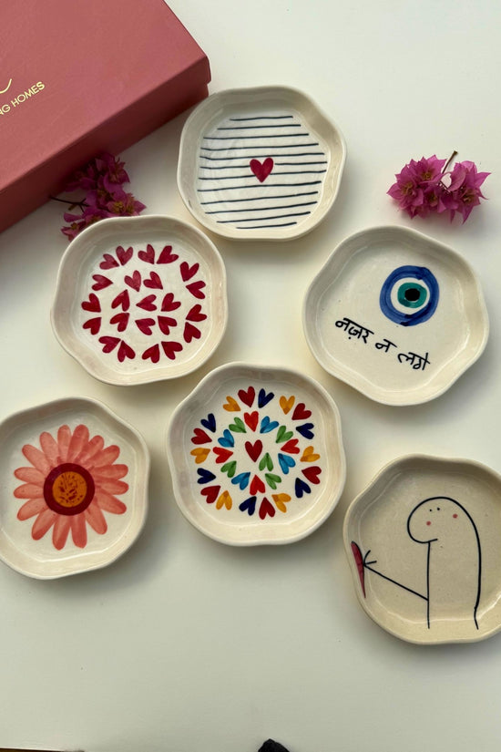 handmade Set of 6 Treat Delight handmade dessert plate (for the price of 5)