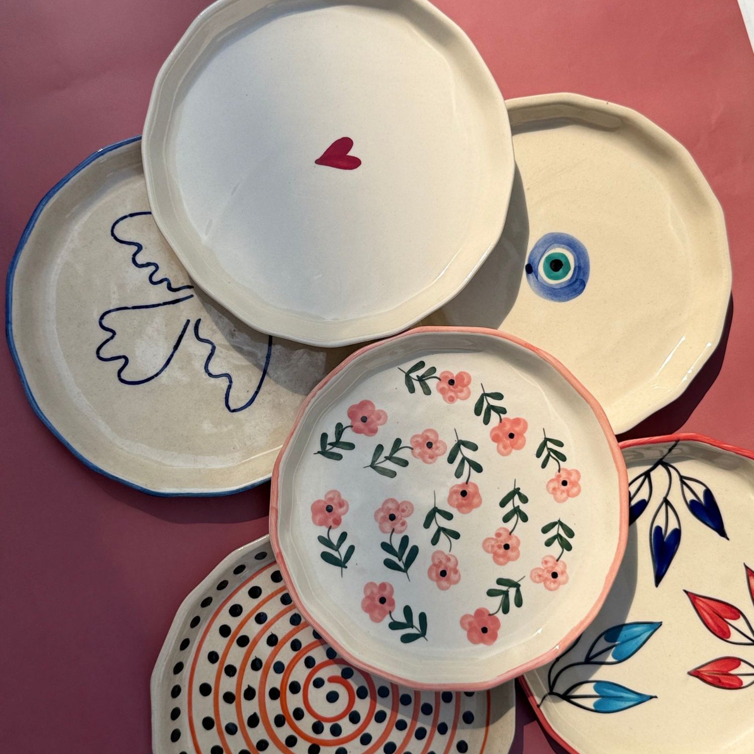 Set of 6 Love on the Table Combo (for the price of 5) made by ceramic