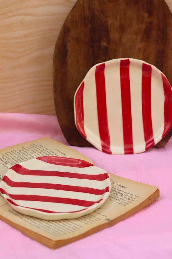 Red Striped Dessert Plate