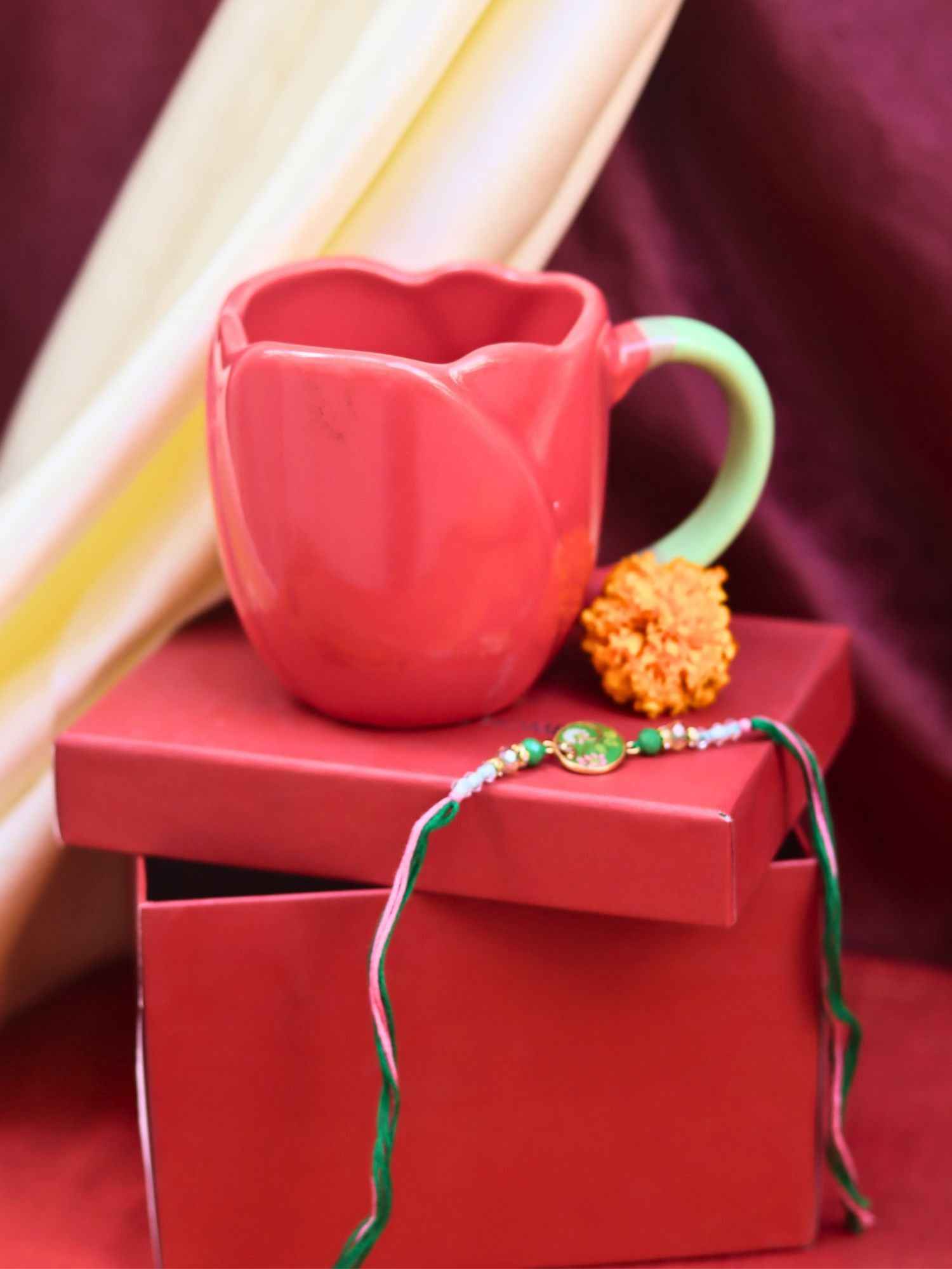Red Tulip Mug rakhi Gift Box
