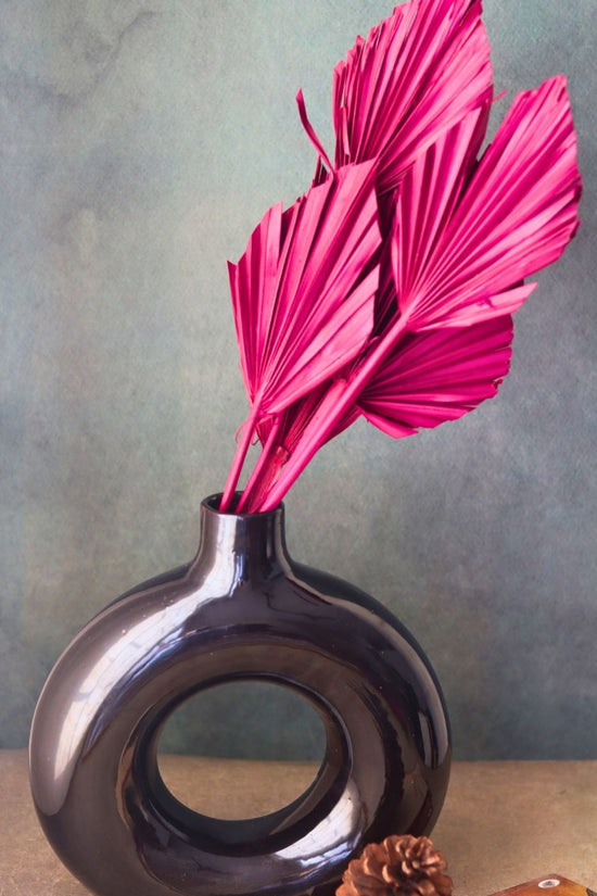 handmade magenta palm leaf bunch