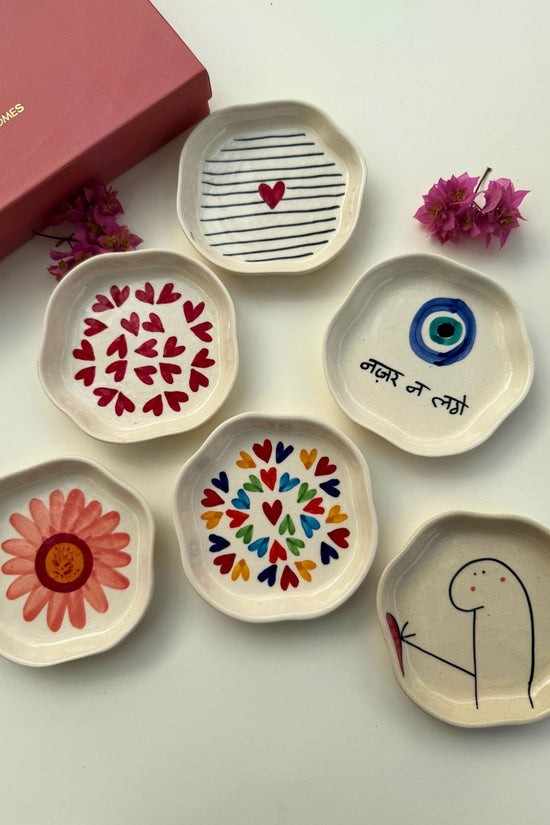 Set of 6 Treat Delight handmade dessert plate (for the price of 5) with premium quality material