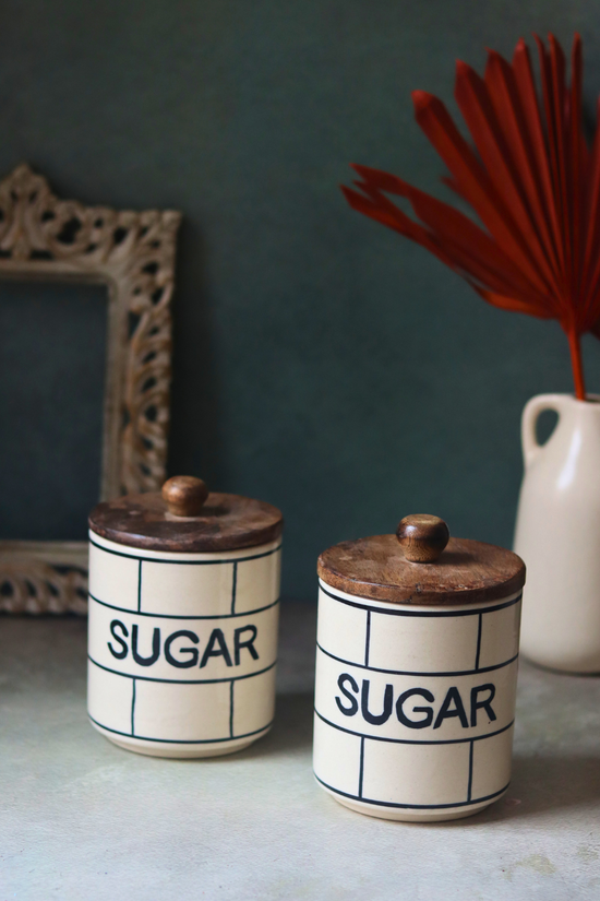Kitchenware ceramic sugar jars with wooden lid