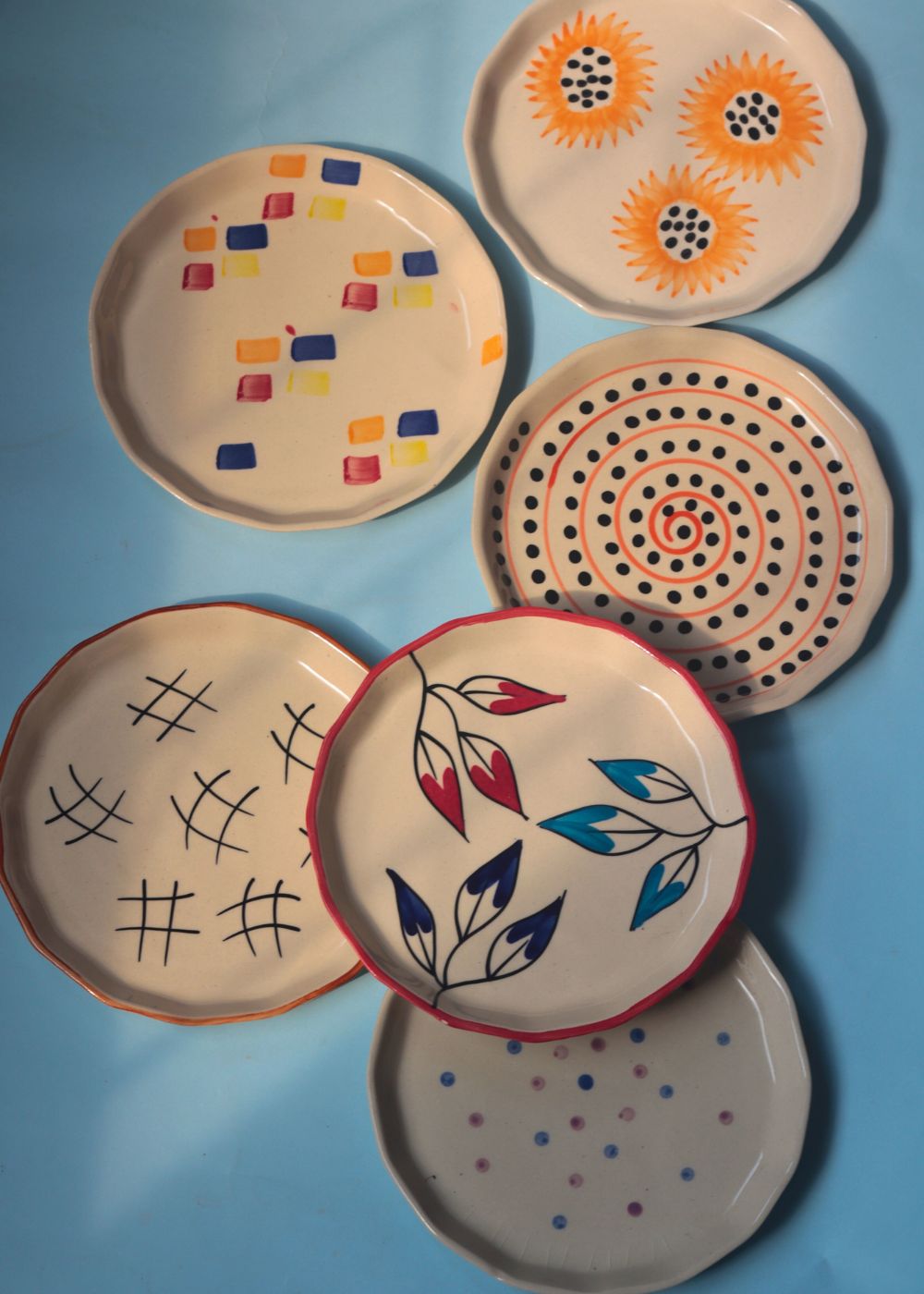 Set of 6 Artful Snack Plates (for the price of 5) with premium quality material