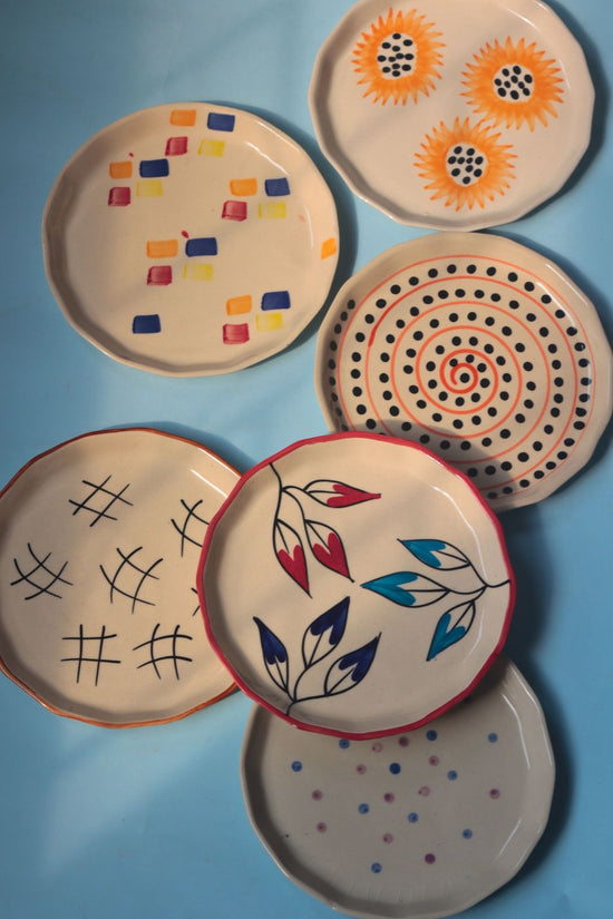 Set of 6 Artful Snack Plates (for the price of 5) with premium quality material